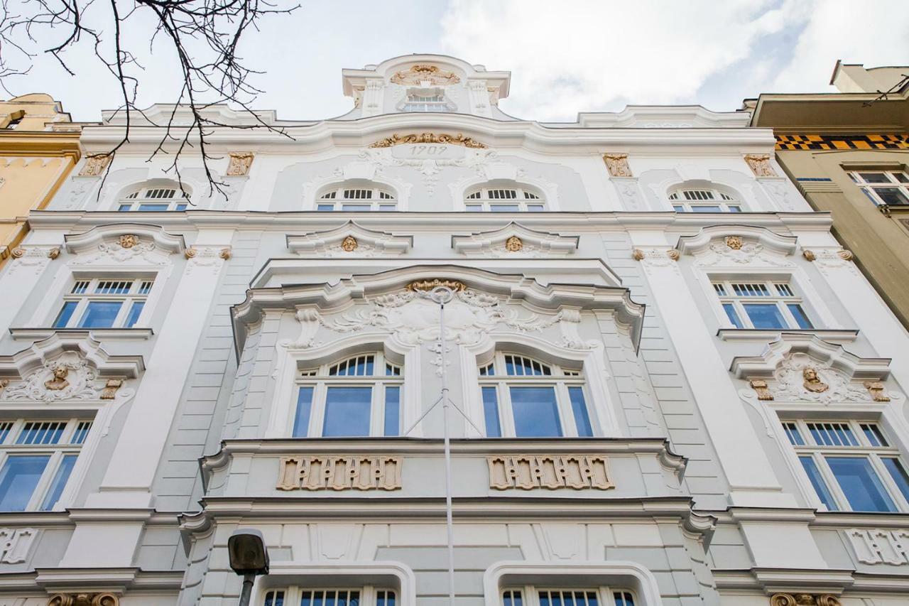 Trendy Local Apartment Praha Exteriér fotografie